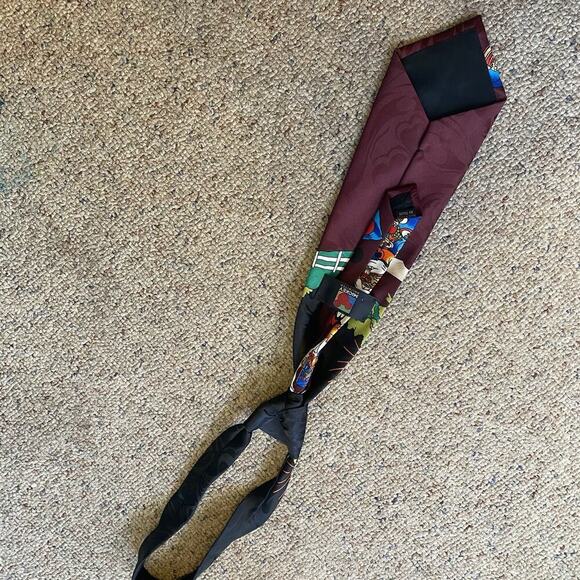 Disney Unlimited Mickey Mouse and Friends Holiday Neck Tie for Men Multicolor - Picture 4 of 7